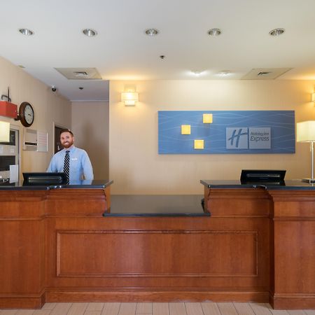 Holiday Inn Express And Suites Quakertown - Allentown Area By Ihg Экстерьер фото