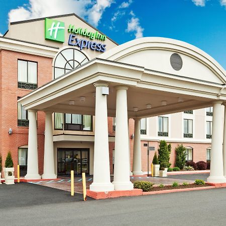 Holiday Inn Express And Suites Quakertown - Allentown Area By Ihg Экстерьер фото
