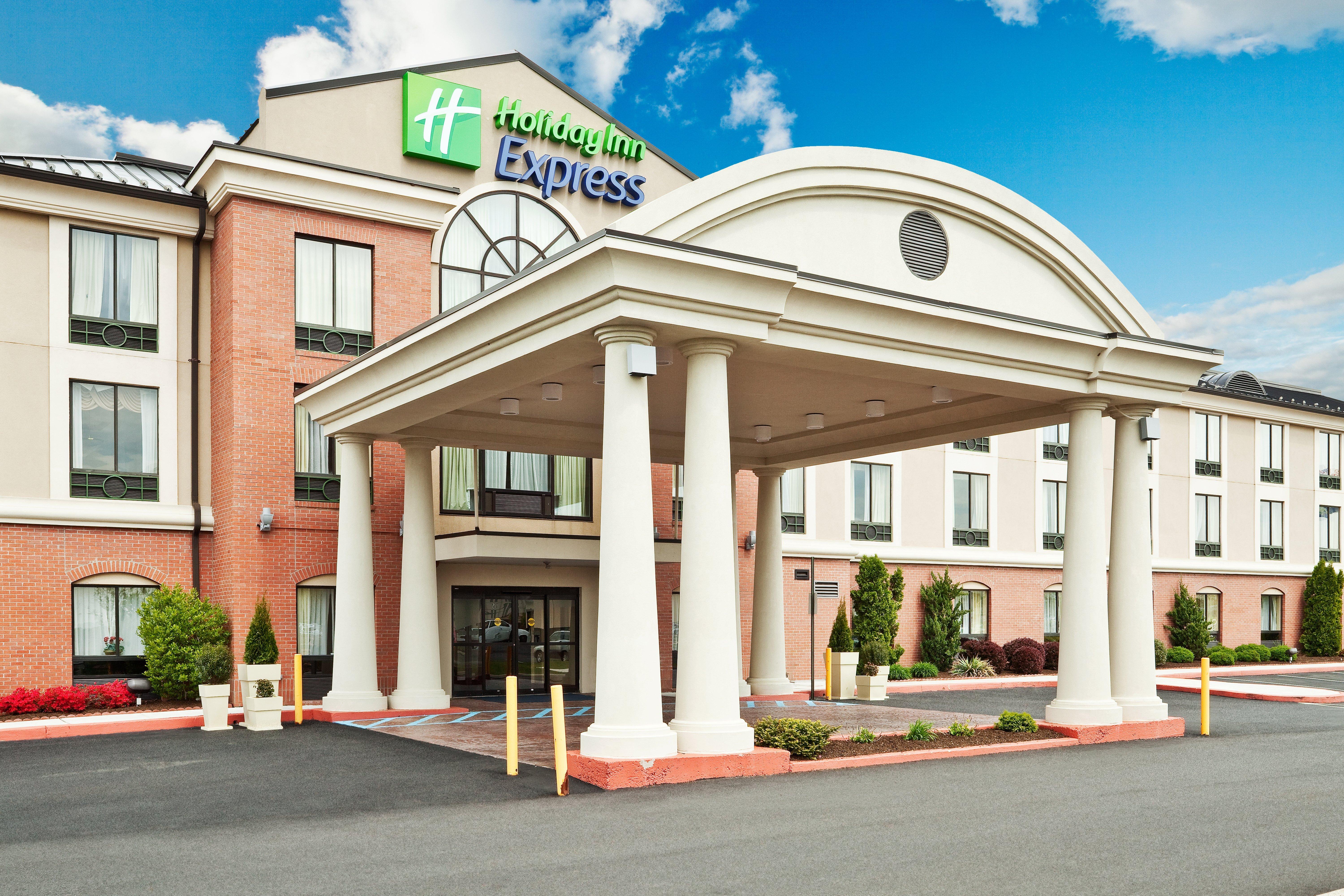 Holiday Inn Express And Suites Quakertown - Allentown Area By Ihg Экстерьер фото