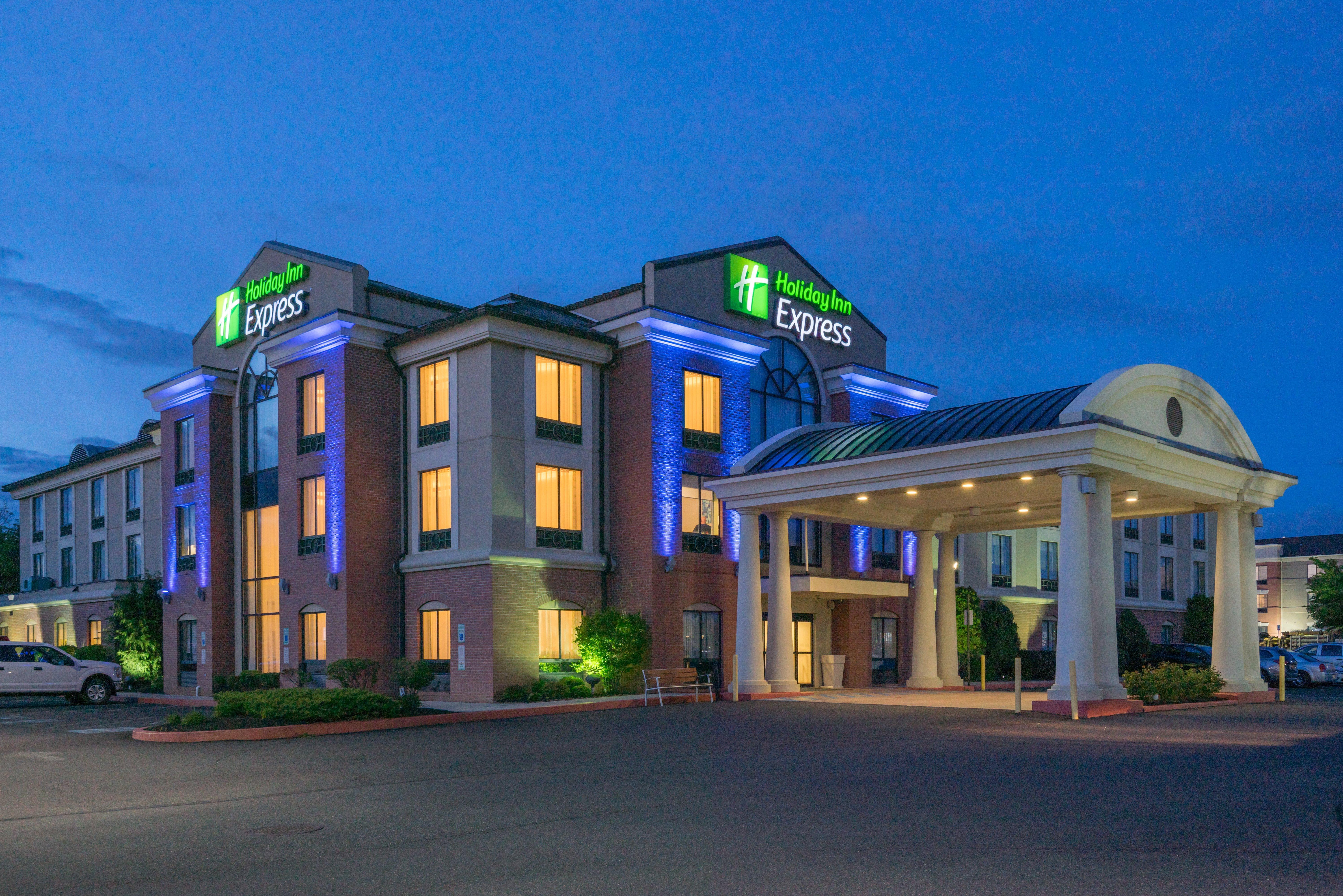 Holiday Inn Express And Suites Quakertown - Allentown Area By Ihg Экстерьер фото